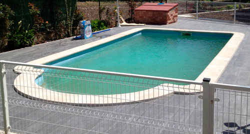 piscina fibra monocasco