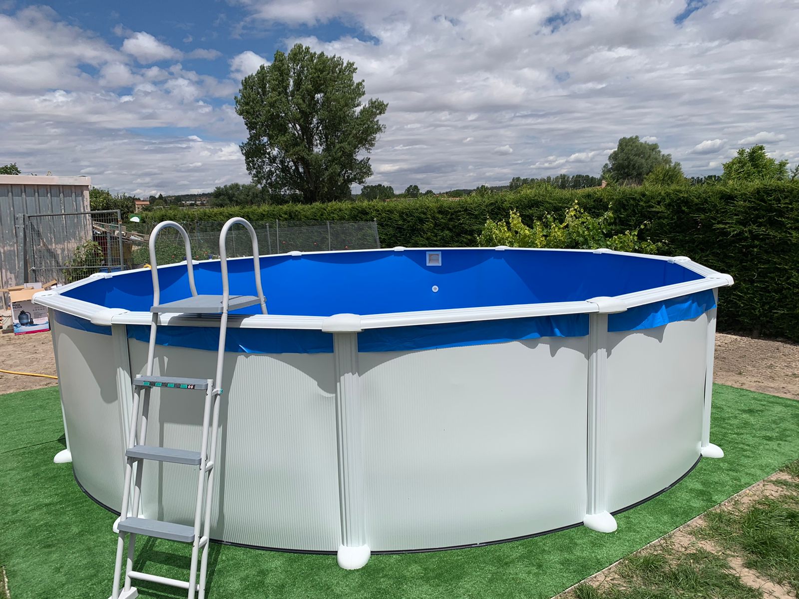 Piscina desmontable de chapa blanca